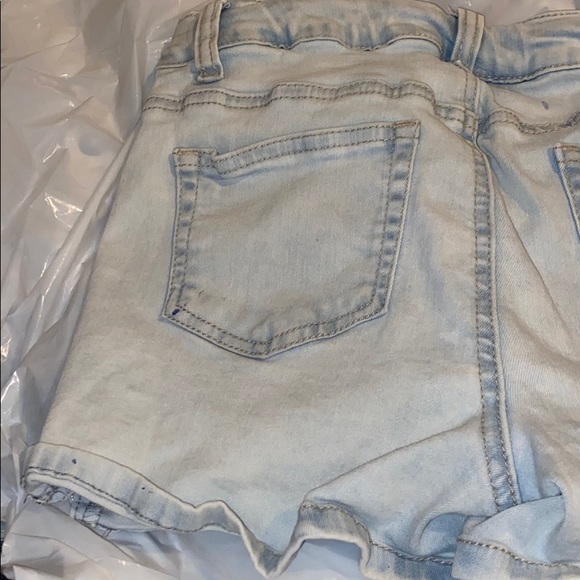 Used Girls Shorts - Picture 5 of 9